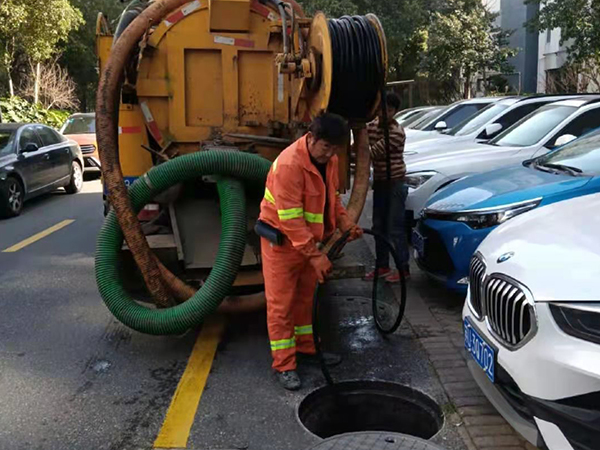 平舆排污管道清淤